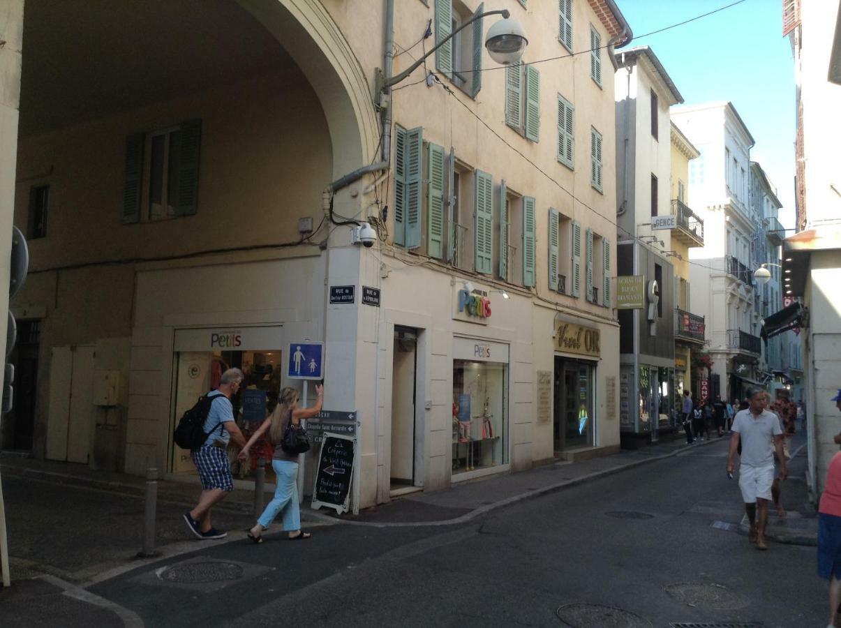 Vieille Ville 1 - Luca'S Apartment, 1 Bedroom, Max 2 Adults And 2 Kids Antibes Zewnętrze zdjęcie