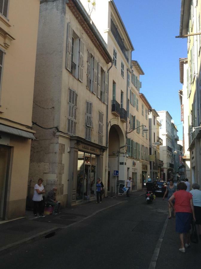 Vieille Ville 1 - Luca'S Apartment, 1 Bedroom, Max 2 Adults And 2 Kids Antibes Zewnętrze zdjęcie