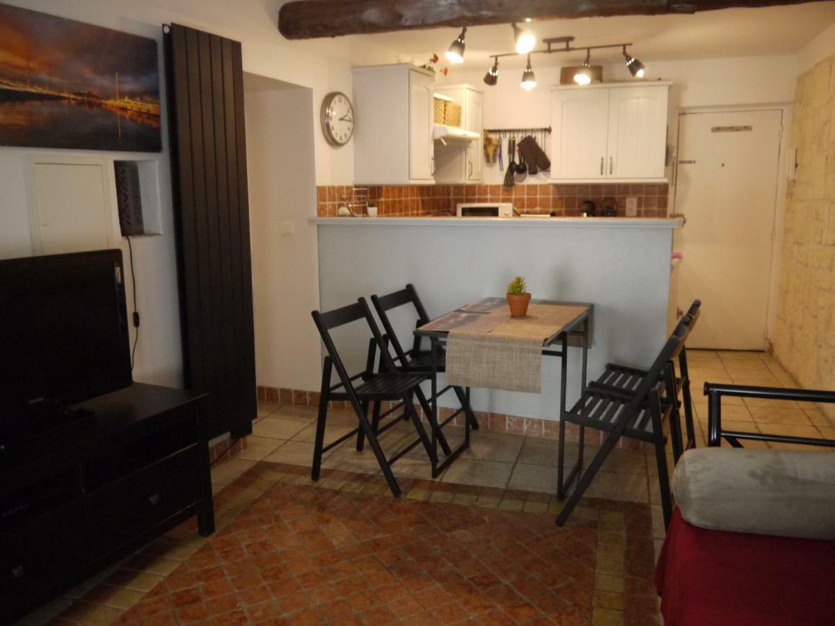 Vieille Ville 1 - Luca'S Apartment, 1 Bedroom, Max 2 Adults And 2 Kids Antibes Zewnętrze zdjęcie
